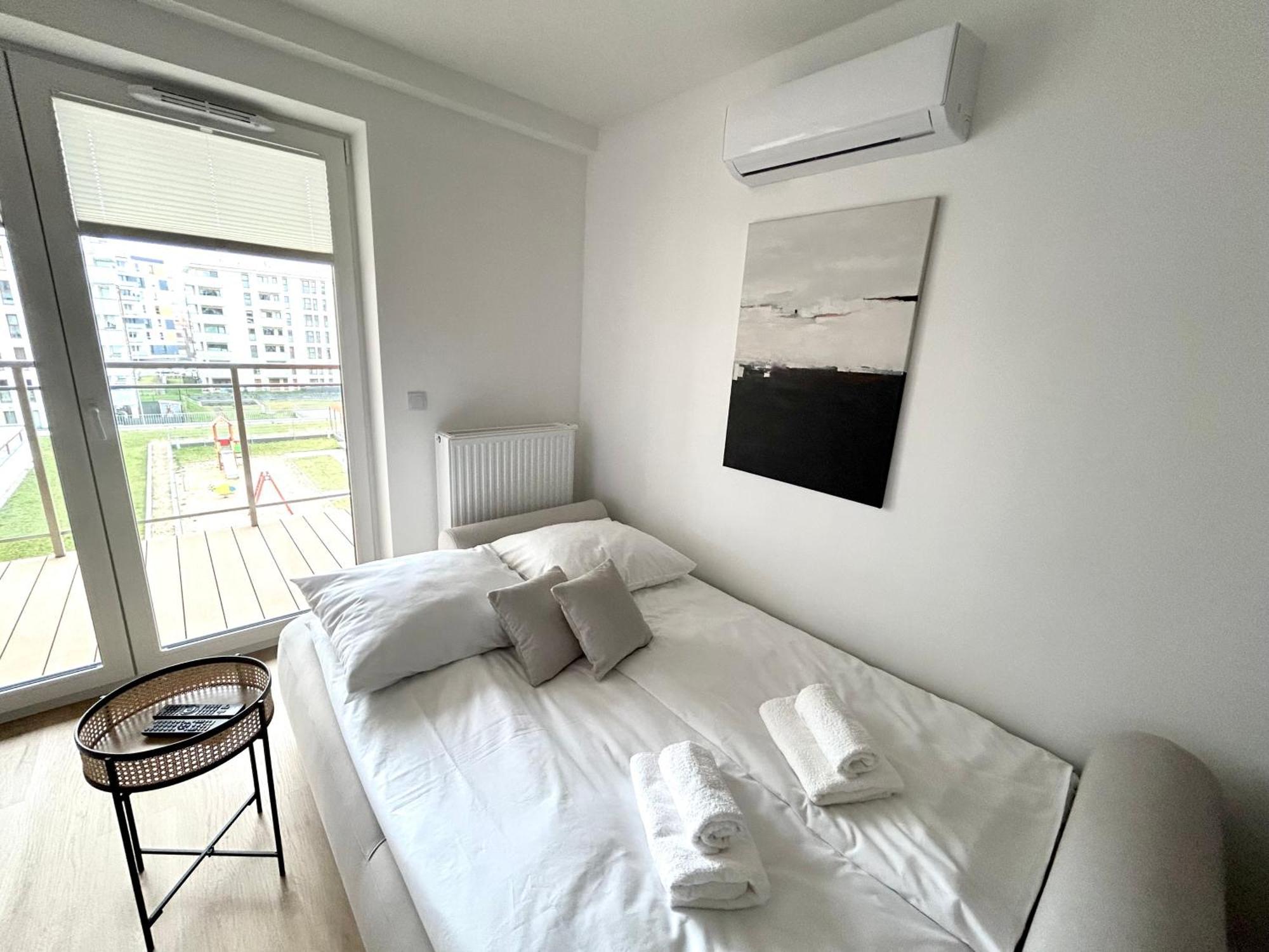 Apartament Lina Koralowa Samodzielne Zameldowanie Self Check-In Люблин Екстериор снимка
